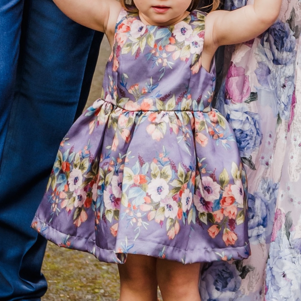 Pippa & Julie Dress - Beautiful with Anemone flowers